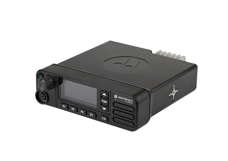 XIR M8668i數字車載臺